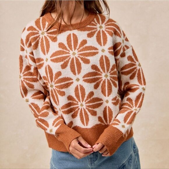 Last Day BiBi Casual Flower Pattern Long Sleeve Sweater Camel sz L[8-10] - Picture 4 of 10